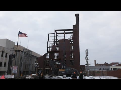 Crews demolish Zanesville Masonic Temple 2 weeks after devastating fire