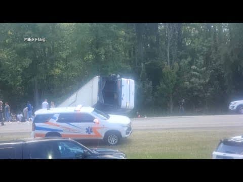 New York bus crash: Multiple people dead, trapped, or injured after tour bus wreck