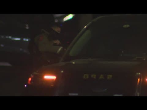 7 SAPD officers shot at Stone Oak apartment complex; SWAT team finds suspect dead after standoff