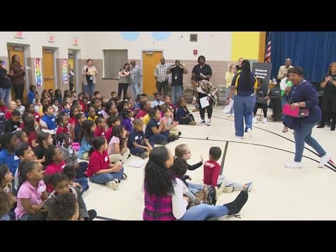 Hundreds of IPS students surprised with brand new shoes
