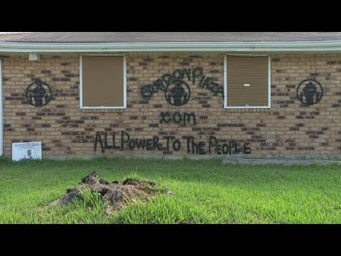Watch Live: First Gordon Plaza house demolition