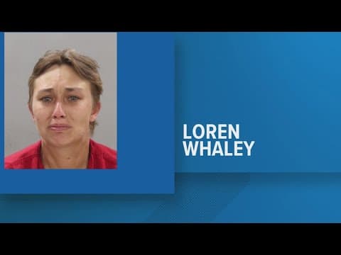 Woman arrested after witnesses saw her punch child in the face in South Knoxville parking lot