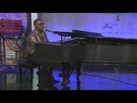 Sonny Gullage Performs on WWL Morning Show
