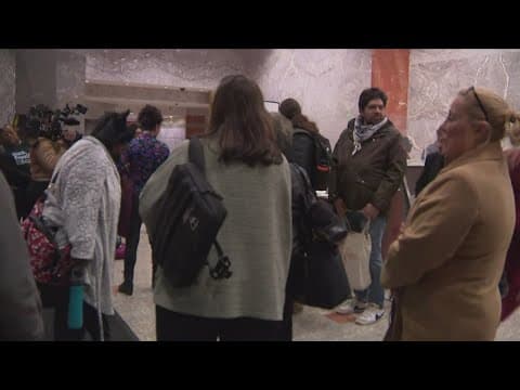 DC teacher's union approves tentative contract