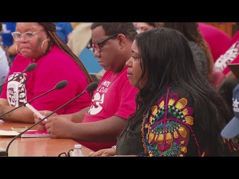 Hundreds of people speak at RFK Stadium hearing