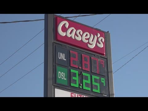 Spring breakers take to the roads as gas prices fall across Tennessee