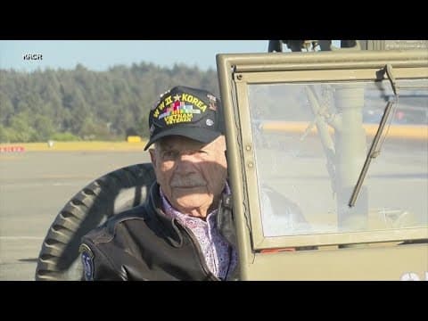 WWII veteran returns to the skies