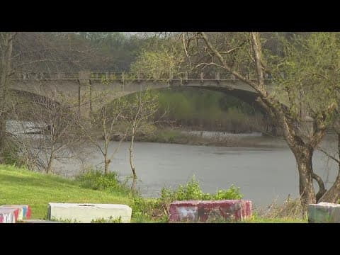 Indy removing dam on White River where two kayakers disappeared
