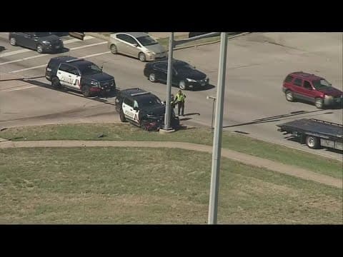 Arlington police officer, other driver hospitalized after crash, police say