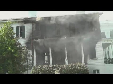 Crews battle fire at Nottoway plantation