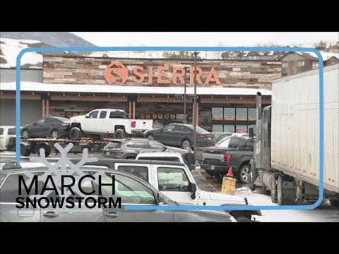 Drivers wait out Interstate 70 closure in Silverthrone