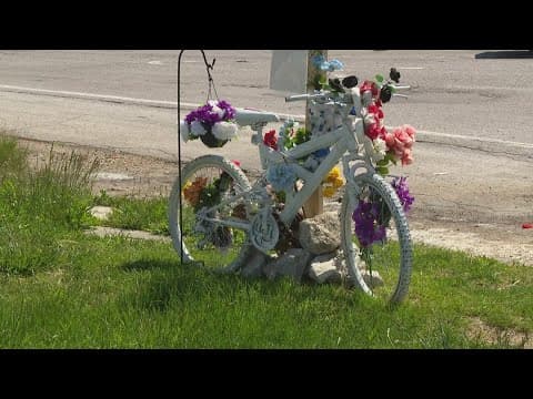 Arrest warrant issued for man accused of killing bicyclist on Indy's south side