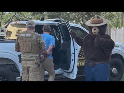 Smokey Bear helps arrest man accused of stealing, selling his signs from Florida forests