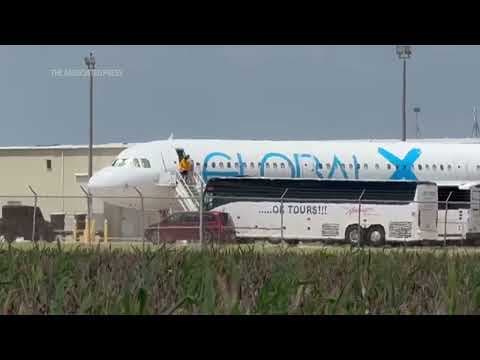 As Guatemalan kids sit in planes on tarmac, judge orders they stay in the US, for now