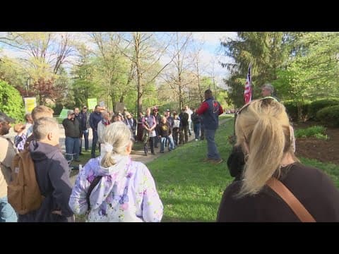 Hoosiers rally against tax reform bill
