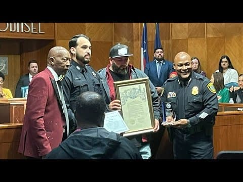 Man who pulled wounded officer to safety during freeway shootout honored by City of Houston