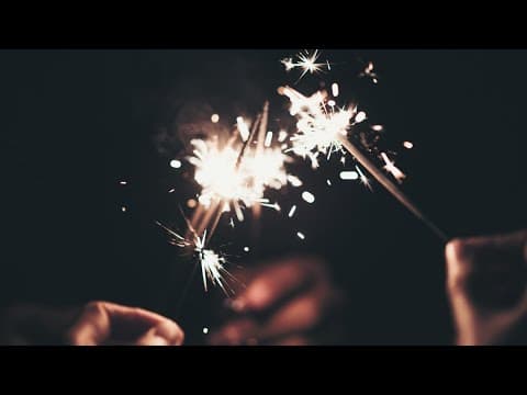 How to protect yourself when lighting sparklers
