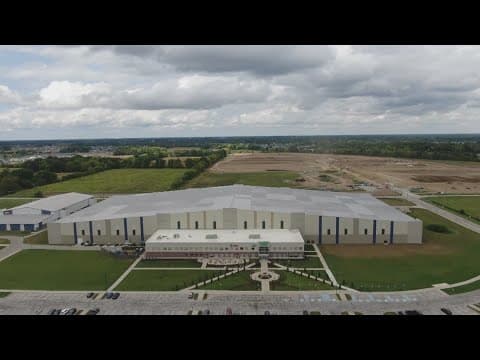 Westfield man charged with assaulting girls