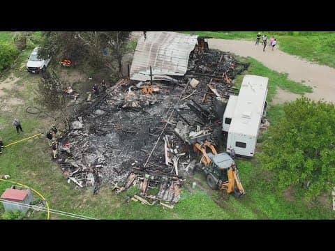 Wall collapses on Pearland firefighters during mobile home fire