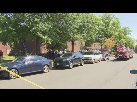 DC man lauded as hero after saving woman from burning building