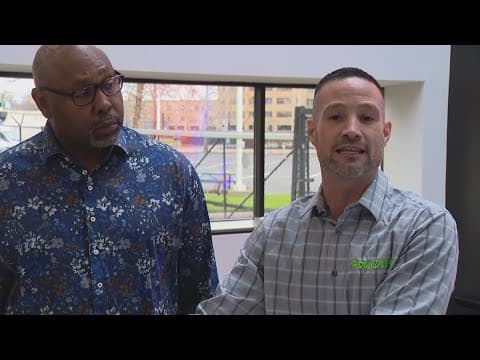 Indy organization team up to change kids' lives for Christmas