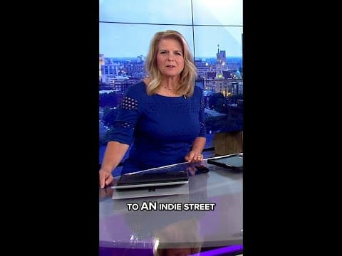 Indianapolis street artist creates tribute to Jim Irsay