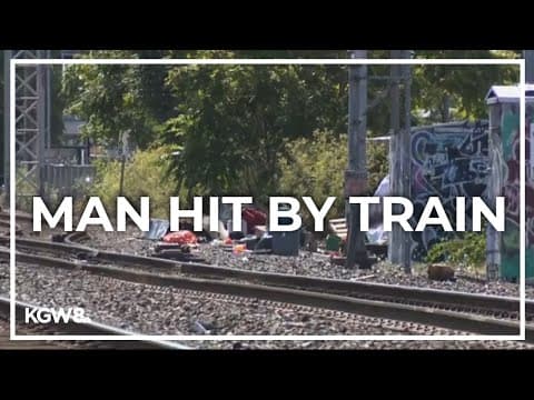 Man hit by train in Southeast Portland