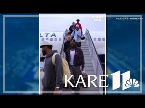 Timberwolves arrive in Los Angeles for playoffs