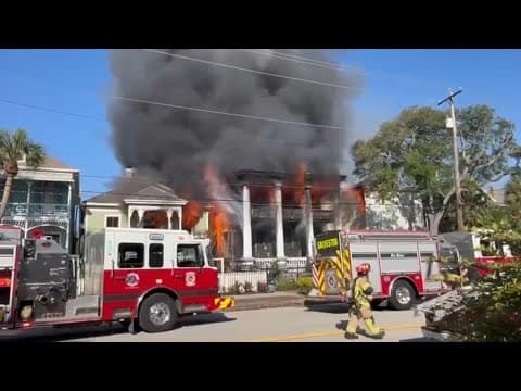 RAW VIDEO: Fire guts historic Galveston home, damages two others