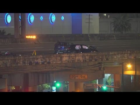 Wrong-way crash leaves 2 dead, several critical on North Freeway Monday morning