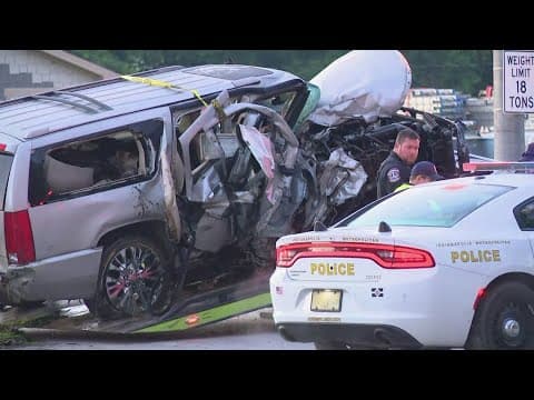 1 killed in southwest Indy crash early Friday morning