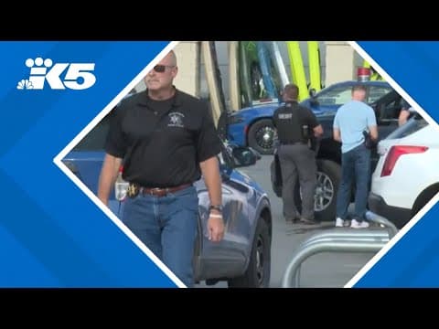 Man stabs 11 at Michigan Walmart