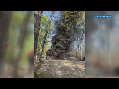 Fire destroys home in Powell