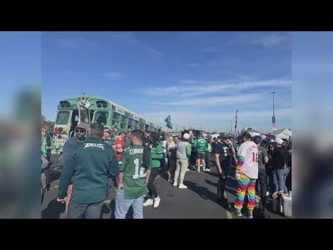 Eagles fan drives a decked-out bus from Philadelphia to New Orleans