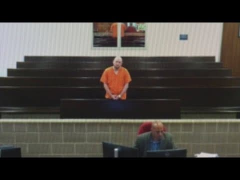 Houston neurologist charged with online solicitation of a minor faces judge