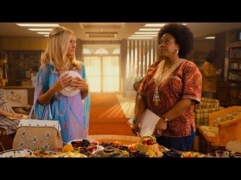 Amber Chardae Robinson on legendary 'Palm Royale' cast, hopes for 2nd season