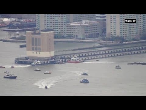 Rescue efforts underway after helicopter crashes into Hudson River off Manhattan