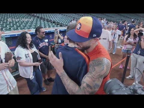 Carlos Correa gives Cypress teen the surprise of a lifetime