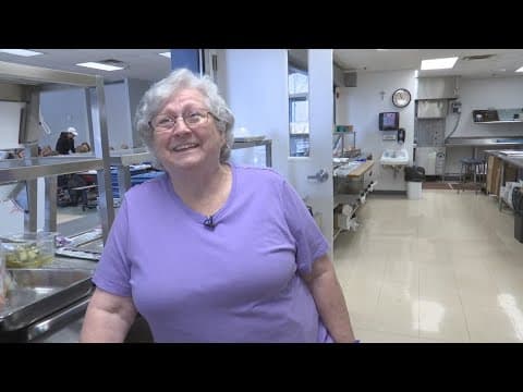 Indianapolis lunch lady, Miss Bev, known for her handmade rosaries | Inspiring Indiana
