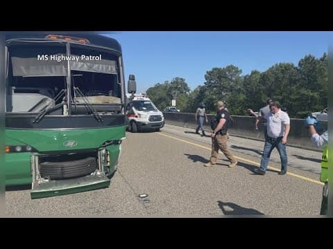 Bus filled with 56 students rolls over on I-10 – 11 injured, 2 medevaced