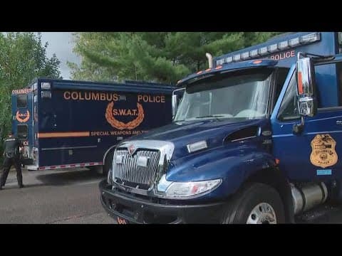 Homicide suspect in custody after barricade situation at east Columbus apartment