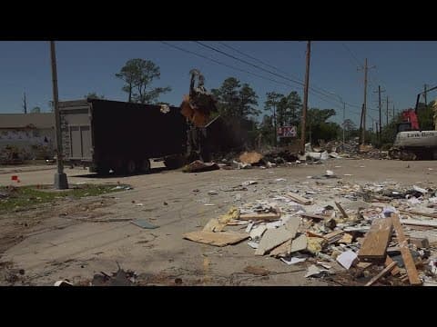 Slidell salon reopens in new location just 2 weeks after tornado