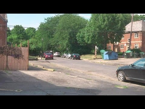 Police: Man found shot dead in southeast Columbus alley