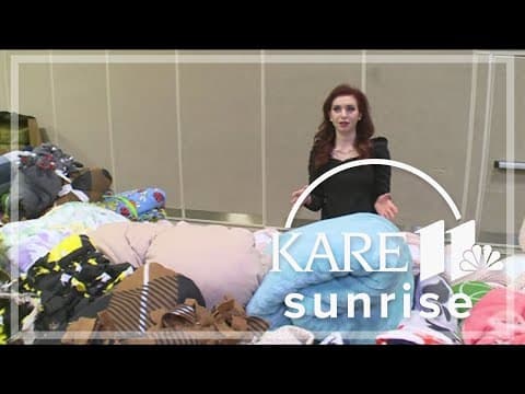 3,000 Acts of Kindness brings warmth to the homeless in the Twin Cities