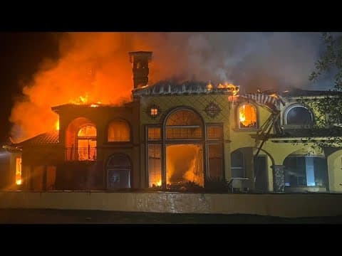 Massive fire breaks out at home in Magnolia