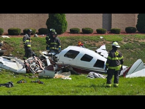 Pilot killed when small plane crashes in Greenwood