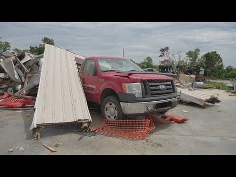 Storm damage cleanup continues in Monroe County