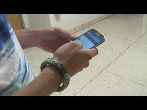 Students adjust to new KCS wireless device ban