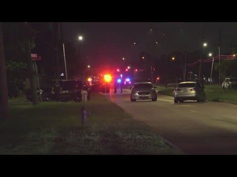 Deadly Stafford standoff: Suspect fires on police, father calls 911