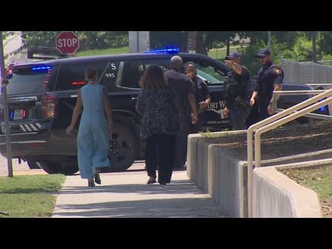 Fort Worth 5th grade graduation escalates into stabbing